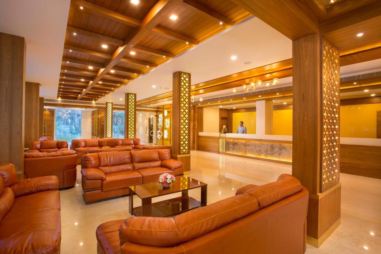 Blue Serene Resort Гуруваюр Экстерьер фото