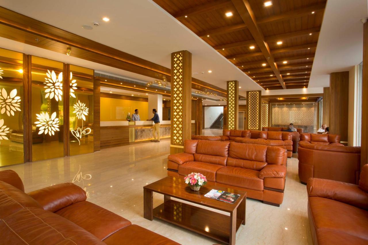 Blue Serene Resort Гуруваюр Экстерьер фото