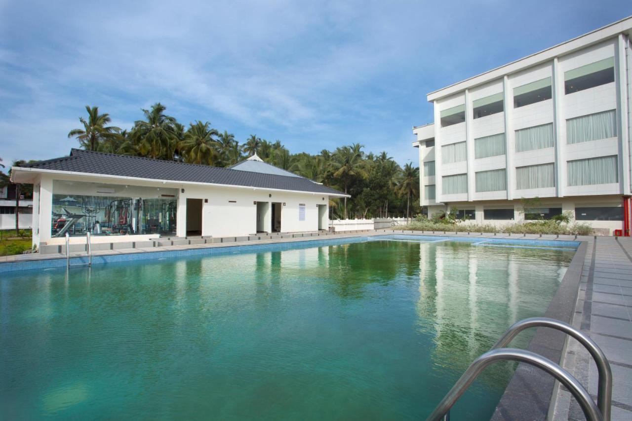 Blue Serene Resort Гуруваюр Экстерьер фото